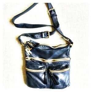 Errelleventidue Crossbody Leather Handbag